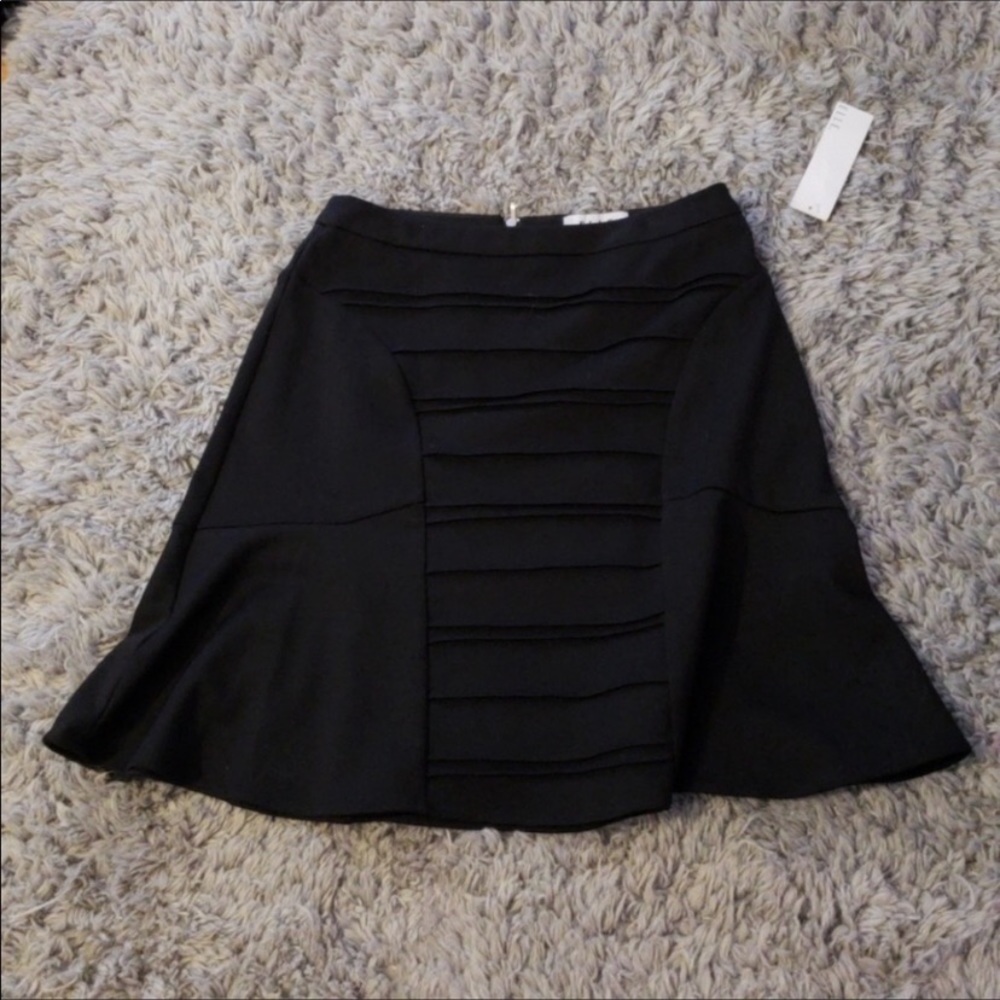 ELLE • Chic Skater Skirt - Size S